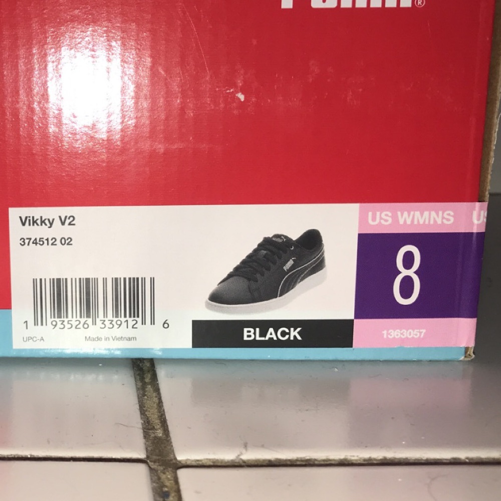 Puma shoes - Picture 6 of 8